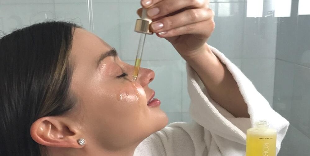 Use of oils for facial rejuvenation