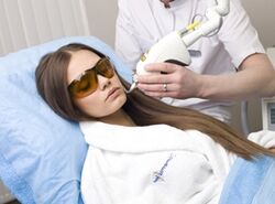how fractional facial skin rejuvenation is carried out